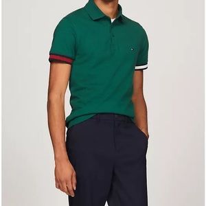 TOMMY HILFIGER
SLIM FIT FLAG CUFF POLO